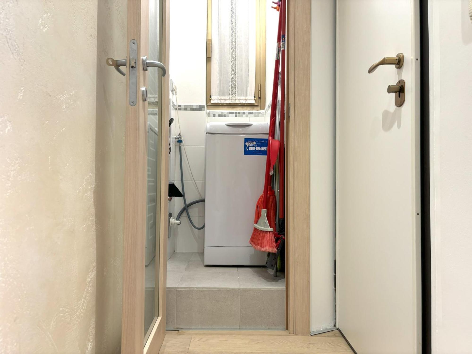 Red Velvet Apartment Trieste Exterior photo